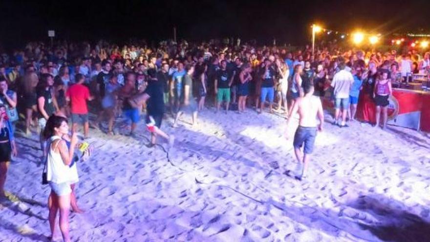 Suspenen el festival a la platja de Blanes per la queixa d&#039;un veí