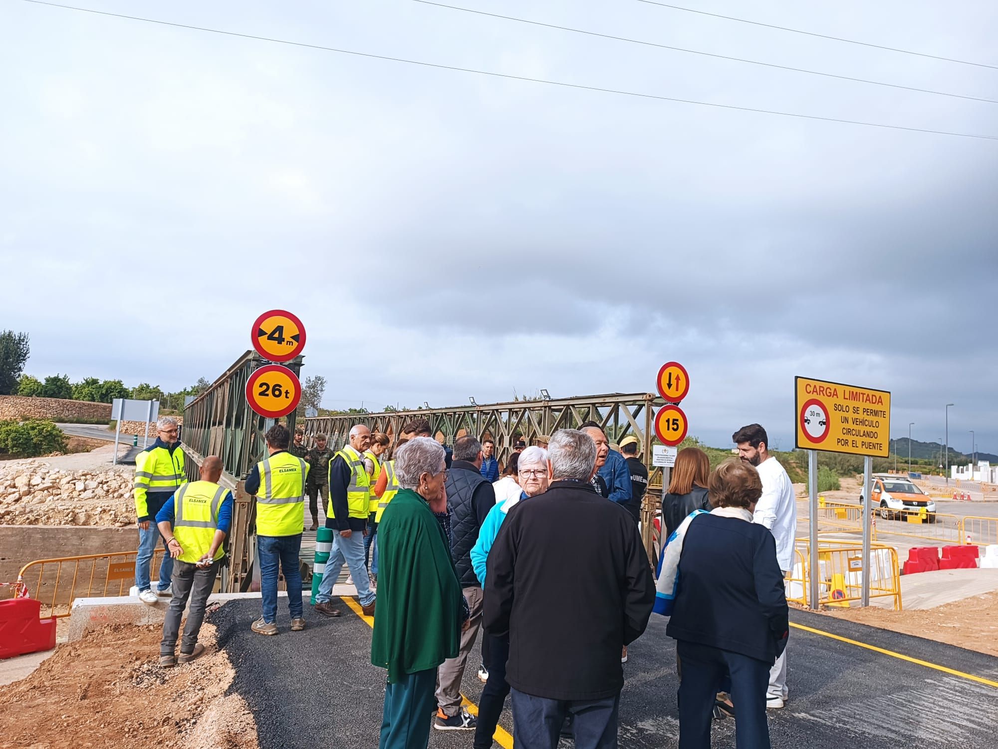 Loriguilla inaugura un nuevo puente provisional cinco meses después de la dana
