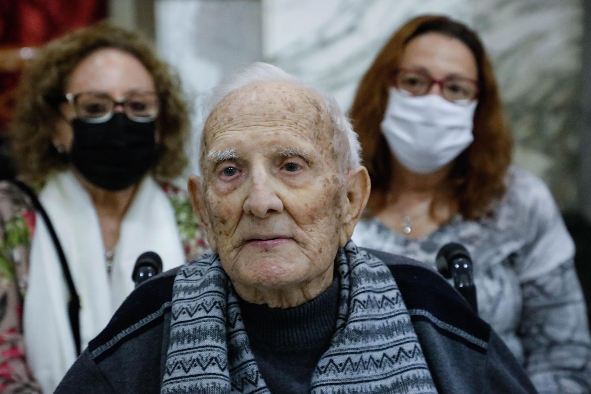 Recepción a las personas que cumplen 100 años en València