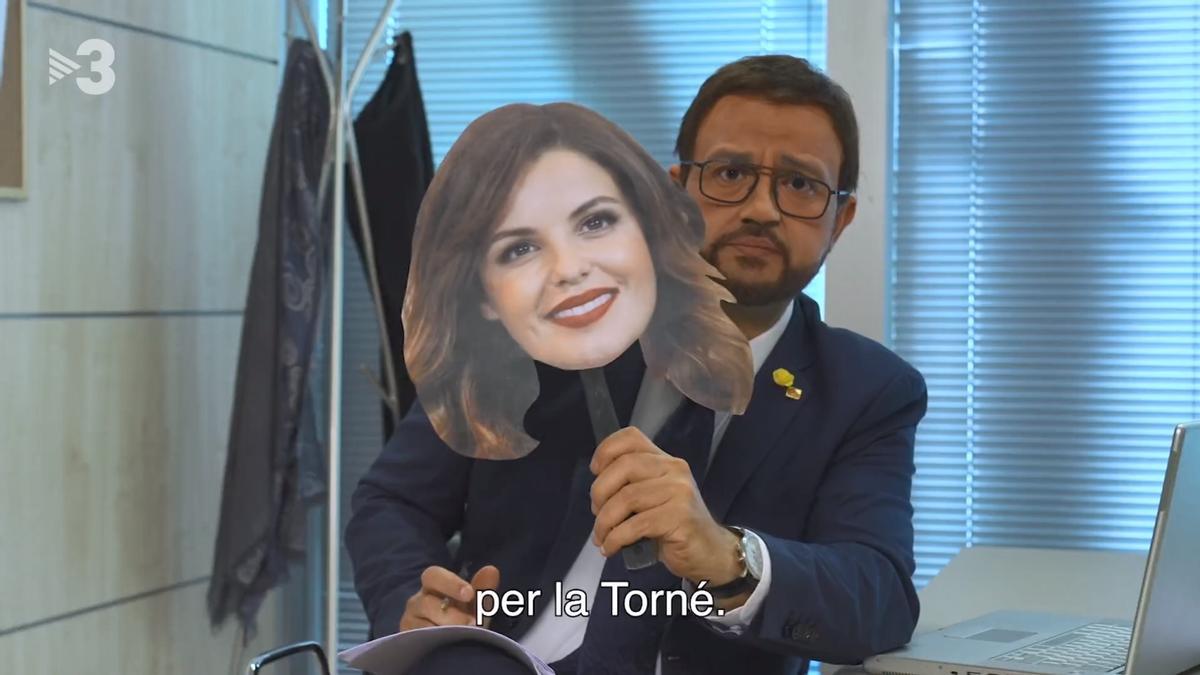 La crítica de Monegal: TV-3, menys política i més Marta Torné La crítica de Monegal: TV-3, menys política i més Marta Torné