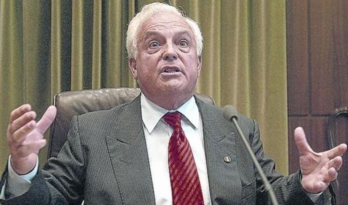 Retirat i inhabilitat 8 José Luis Baltar. Retirat i inhabilitat 8 José Luis Baltar.