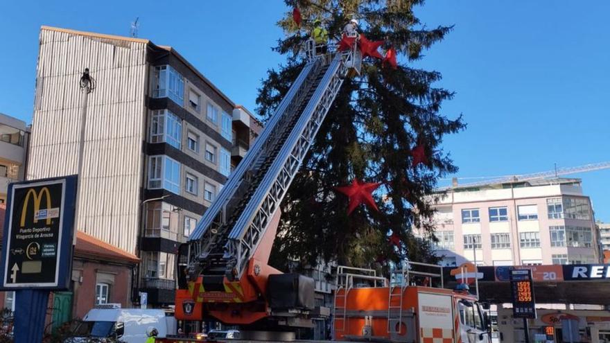 Grandes estrellas rojas en San Roque  | FDV