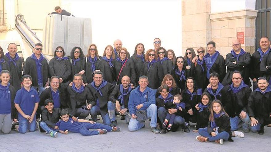 Los quintos del 92 arrancan en Nules los actos por Sant Vicent