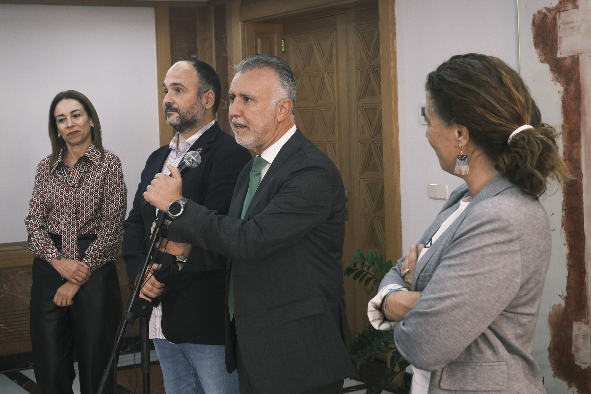 Brindis navideño con la prensa en Presidencia