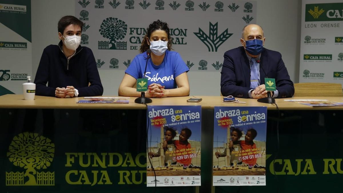 Sergio López, Inés Prieto y Feliciano Ferrero presentan el programa.