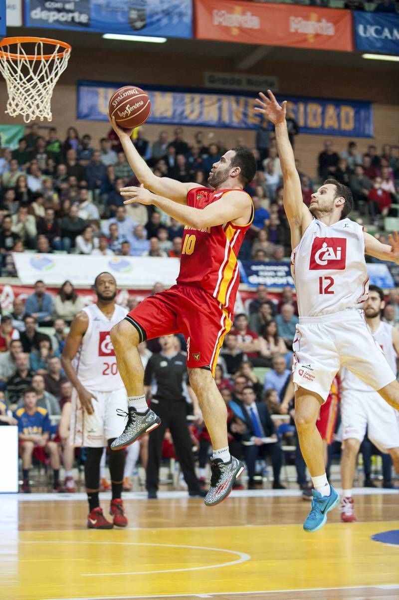 Fotogalería del CAI contra el UCAM