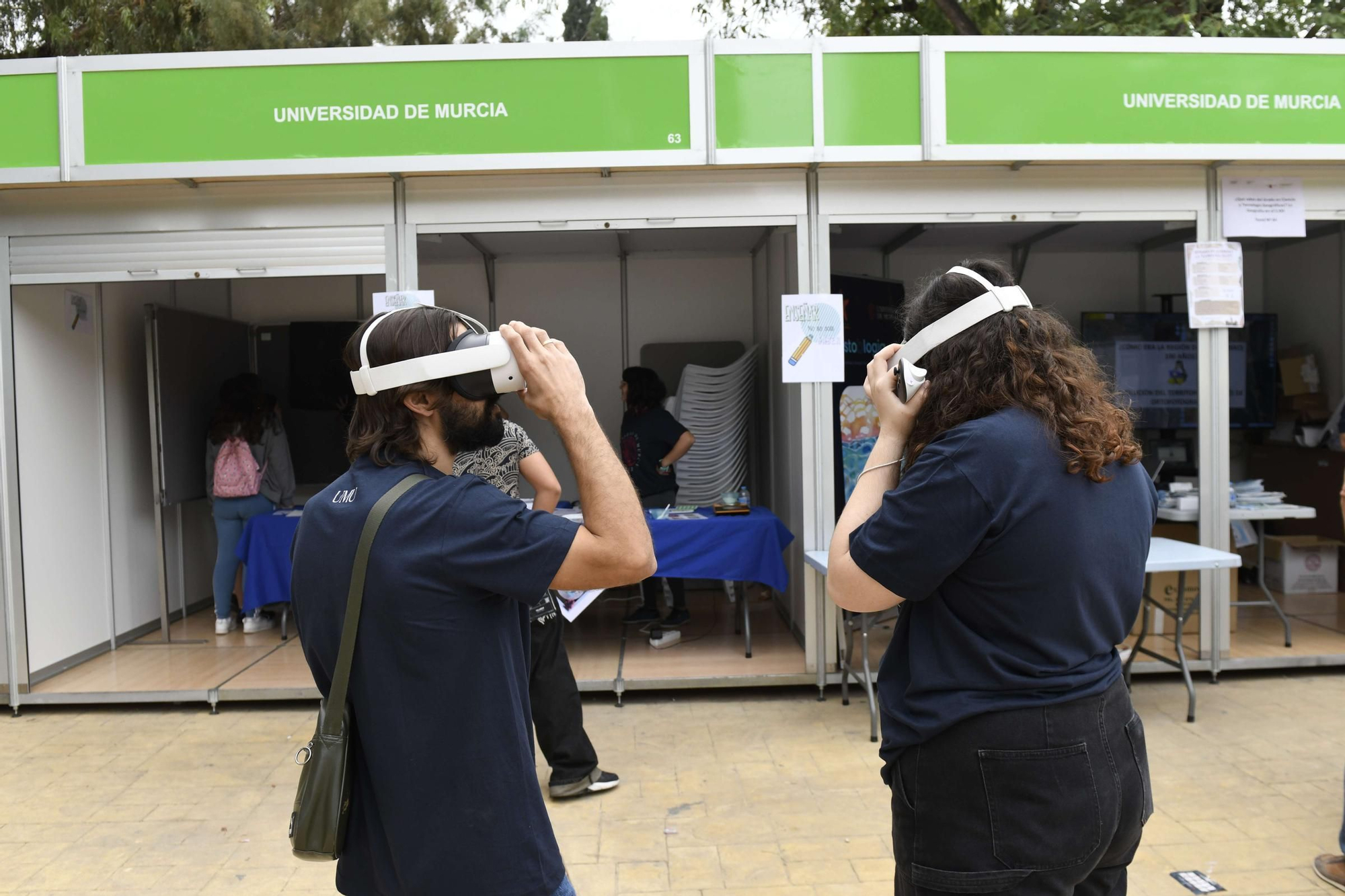 La primera jornada de la Semana de la Ciencia de Murcia, en imágenes