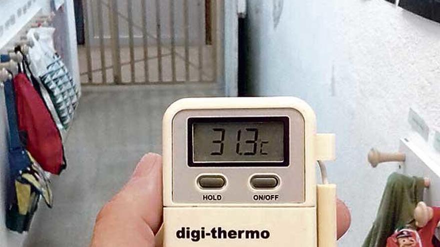 Temperatura en el interior de la escoleta Ciutat Antiga este verano.