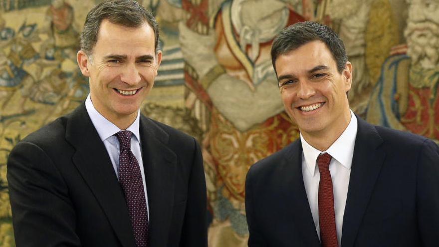 El rei Felip VI i Pedro Sánchez durant la seva reunió d&#039;aquest dimarts al matí