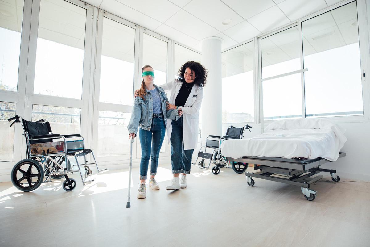 La Sanidad es, del mercado laboral, la que mas demanda la formación profesional.