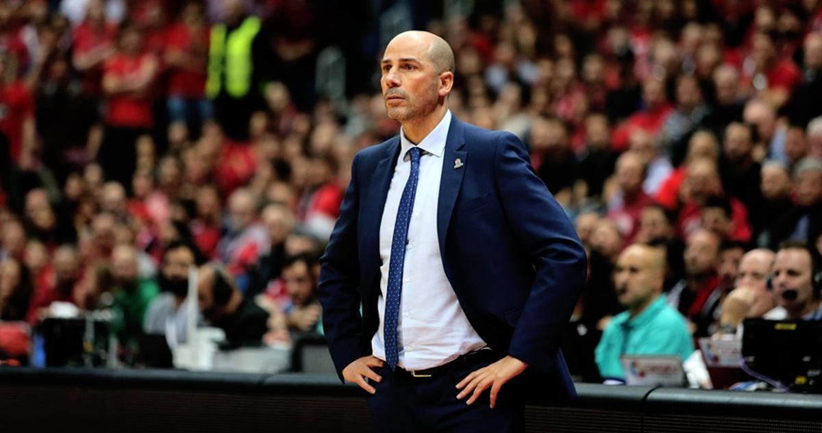 El técnico azulgrana se juega mucho en los próximos encuentros, quizá su puesto en el banquillo