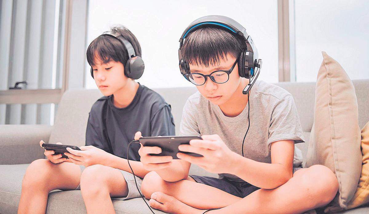 La Xina restringeix el consum de ‘streaming’ entre els menors: a les 10 de la nit, pantalles apagades