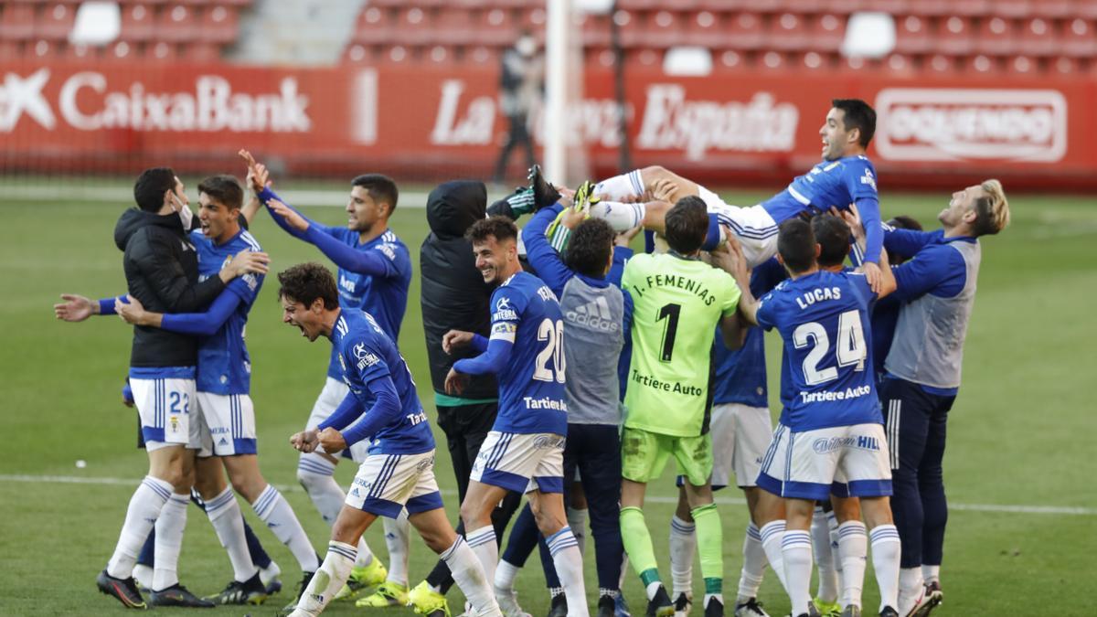 En imágenes: el derbi entre el Sporting y el Real Oviedo