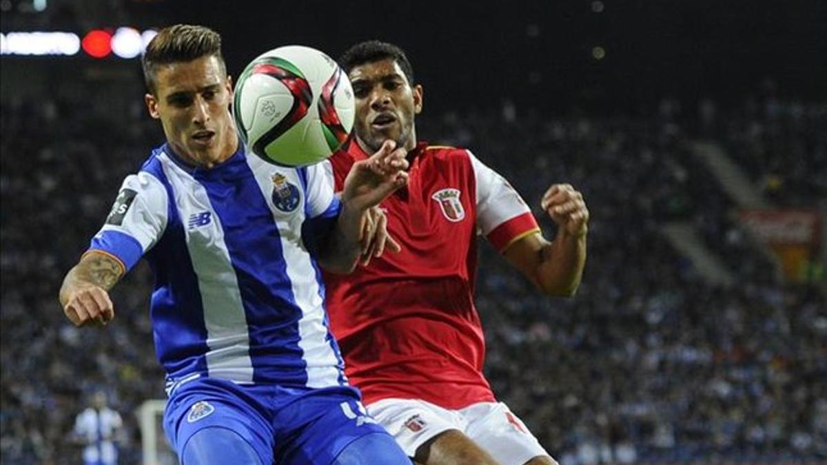 El jugador español Cristian Tello