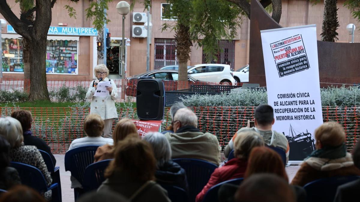 Así ha sido el homenaje a Miguel Hernández en Alicante por el aniversario de la muerte del poeta