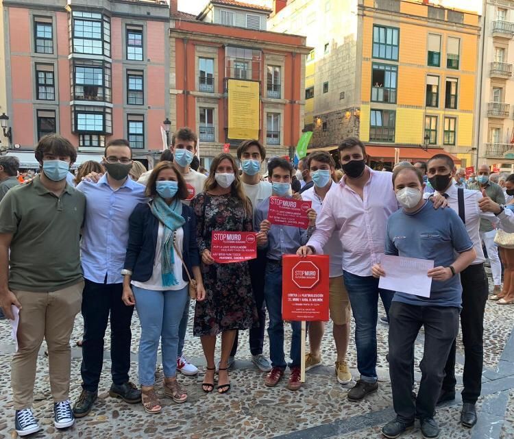 Movilización contra las peatonalización en Gijón