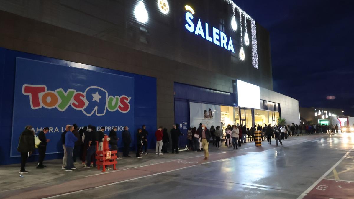 CASTELLON. CC SALERA VACUNACION POR EL COVID SIN CITA.