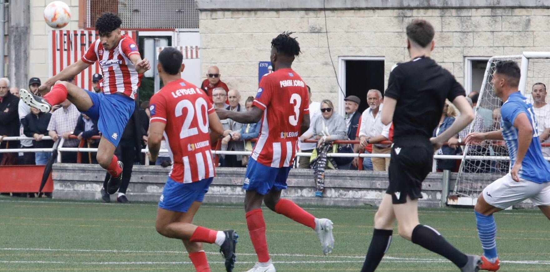 L'Entregu se queda con la miel en los labios: el conjunto del Nuevo Nalón cae por 2-0 ante La Unión y se queda sin ascenso