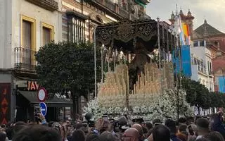 La Virgen de la Estrella ya está en la calle.