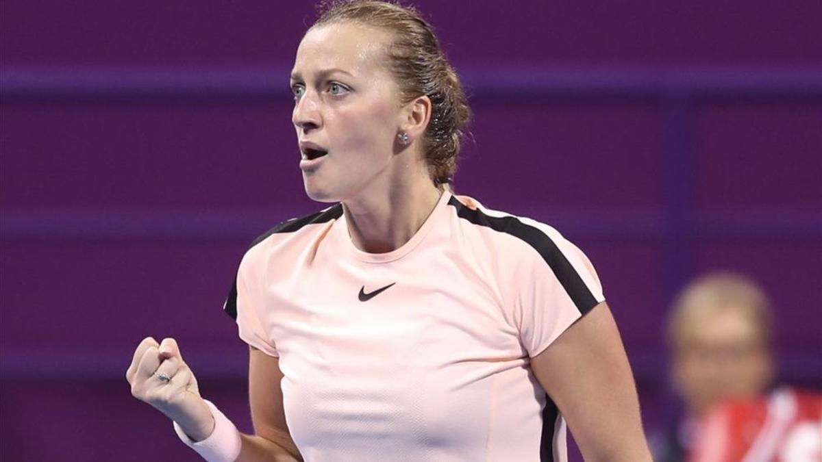 Kvitova celebra el triunfo ante Wozniacki que le abre la puerta a la final