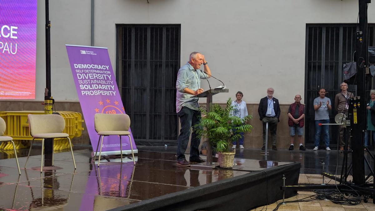 Joan Baldoví interviene en el final de la primera jornada de la Asamblea del ALE en Gandia.