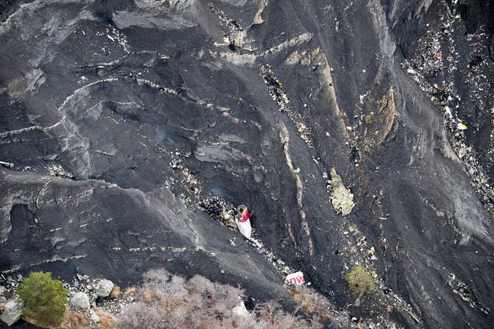 Las imágenes de la tragedia del accidente del avión