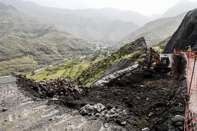 VISITA OBRAS REPARACION CARRETERA AGAETE LA ALDEA