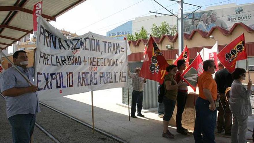 Protesta sindical contra la gestión de FGV en Benidorm, en una imagen de archivo.