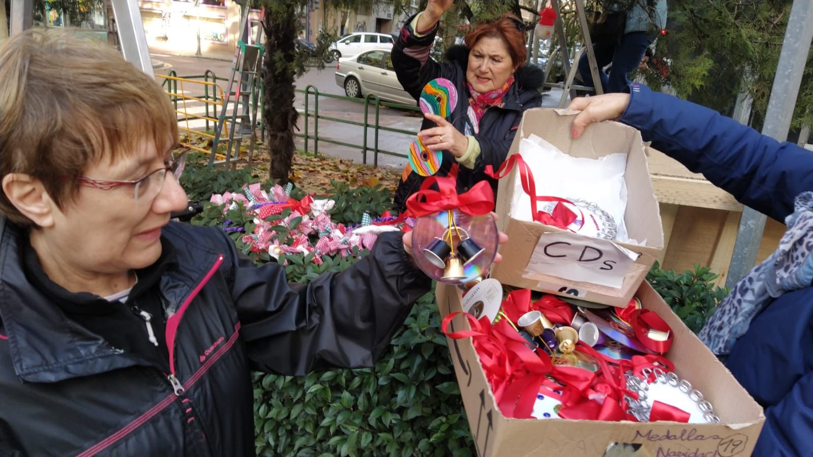 Bel�n y arbol de Navidad Tres Cruces (3).jpg