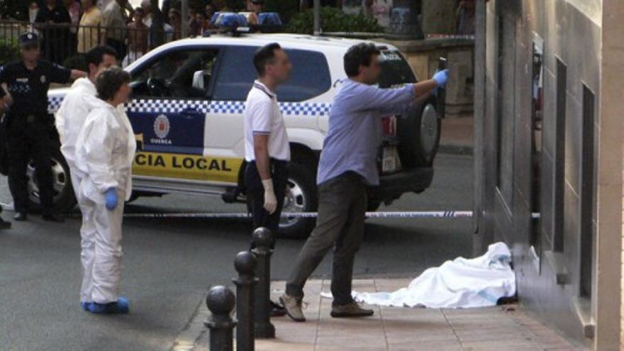 Un hombre se suicida tras disparar a otro en plena calle en Cuenca