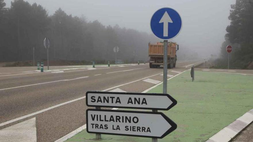La carretera Nacional 122, ayer en Portilla Blanca, término de Alcorcillo.