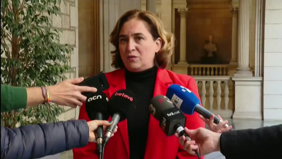 La alcaldesa de Barcelona, Ada Colau, realiza unas declaraciones sobre la muerte de Oriol Bohigas