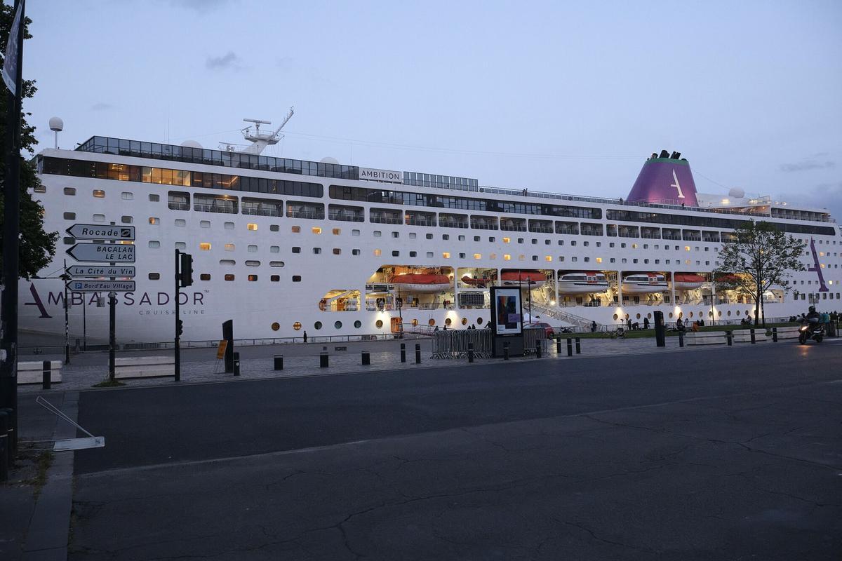 Crucero Ambition este miércoles en Burdeos