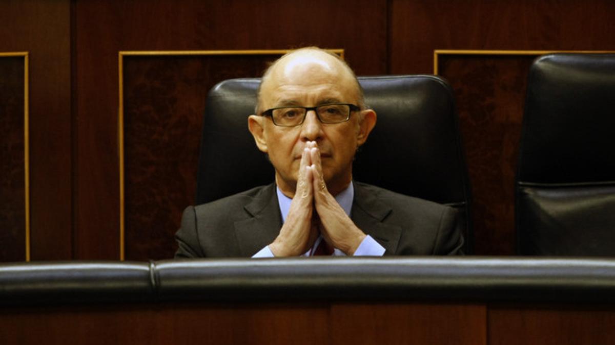 El ministro de Hacienda, Cristóbal Montoro, en su escaño, este miércoles.