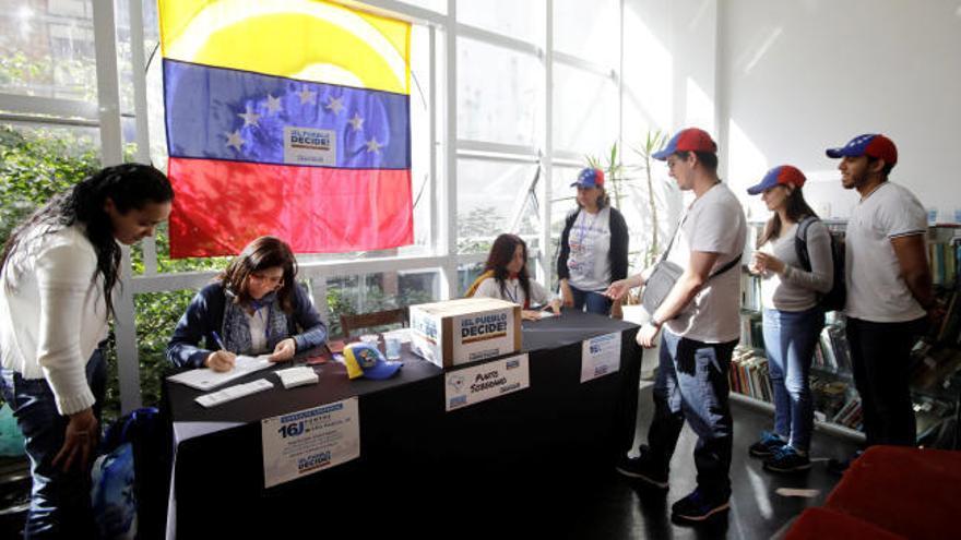 La oposición venezolana espera una participación masiva en la consulta