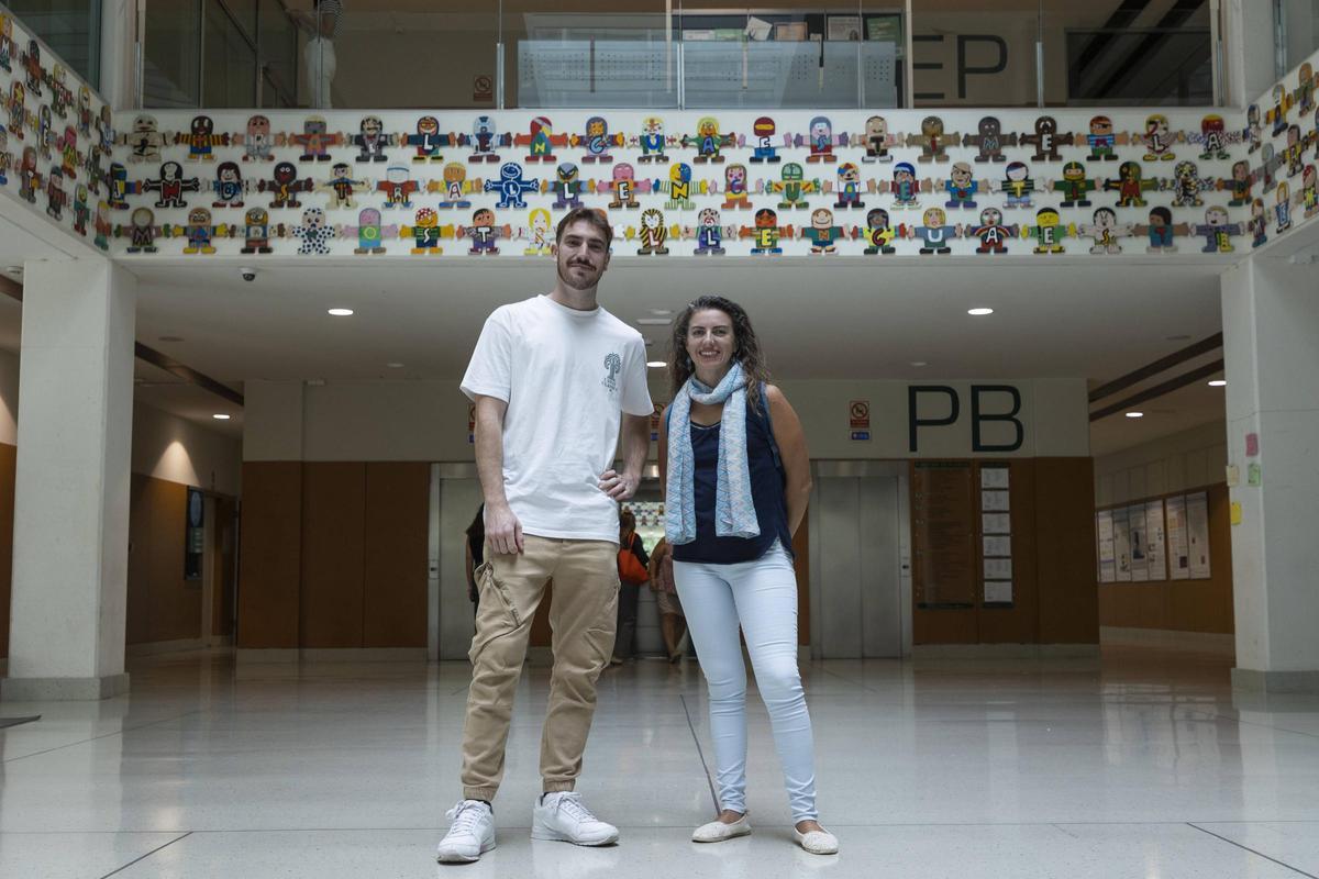 Valencia. VLC. El boom del máster de Educación. Cada vez más jóvenes se apuntan para garantizarse un empleo estable con buen sueldo y horarios y escapar de la precariedad del sector privado. Jordi y Maria Luisa