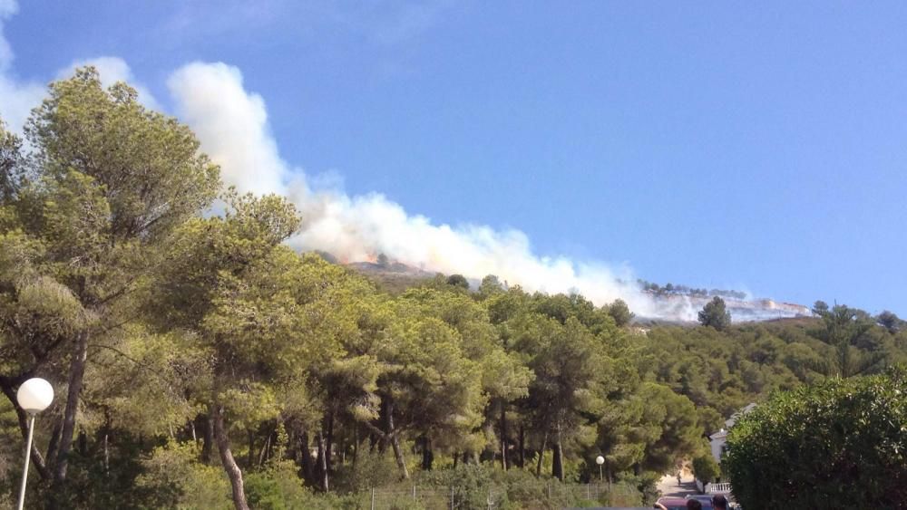 Incendio en Benitatxell y Xàbia