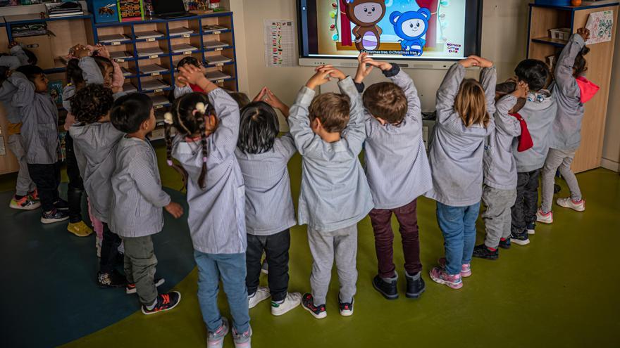 Alumnado de una escuela de primaria en Catalunya.