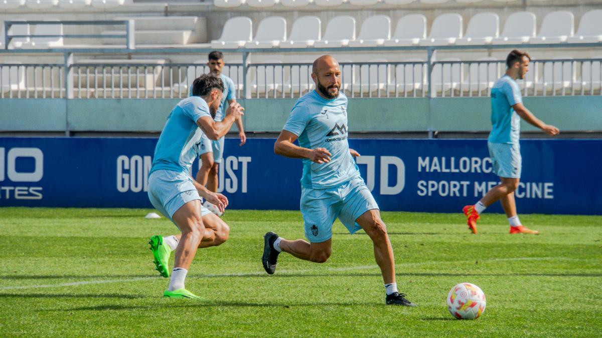 El equipo en el entrenamiento.