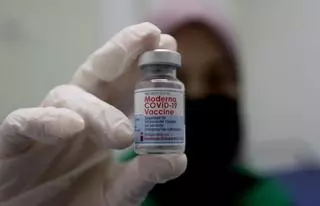 Japón retira 1,6 millones de vacunas de Moderna producidas en España por contener sustancias anómalas