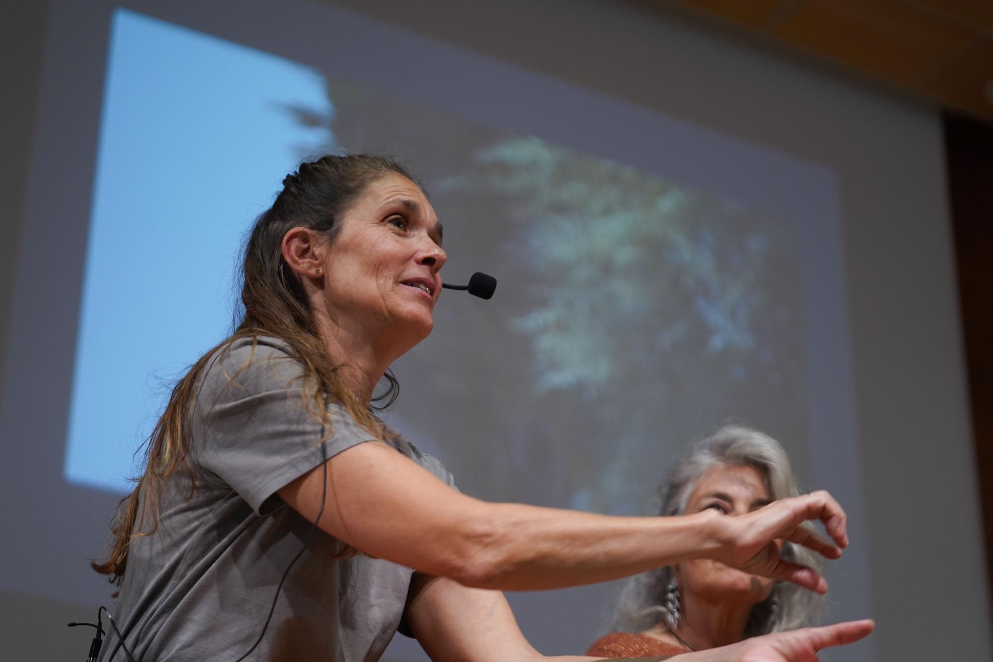 Presentación del libro 'Hombres de barro', en el Club Diario de Ibiza