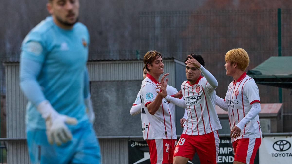 Juan Arango celebra un dels gols al Castelló B de diumenge passat a Vidreres
