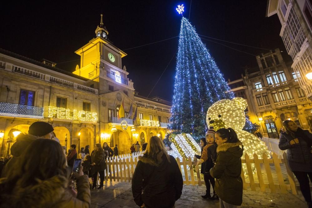 Luces navideñas en Oviedo