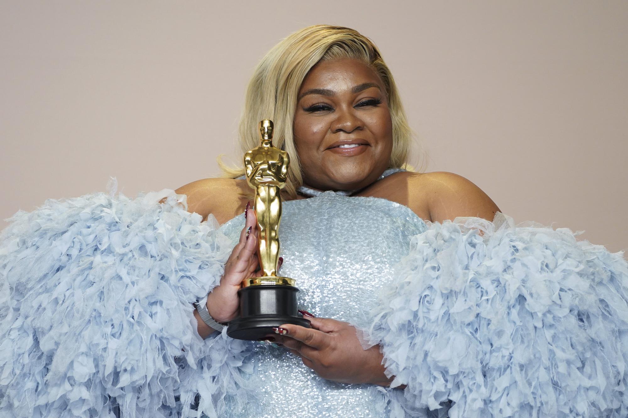 Da'Vine Joy Randolph poses in the press room with the award for best performance by an actress in a supporting role for "The Holdovers" at the Oscars on Sunday, March 10, 2024, at the Dolby Theatre in Los Angeles. (Photo by Jordan Strauss/Invision/AP) Associated Press/LaPresse Only Italy and Spain / EDITORIAL USE ONLY/ONLY ITALY AND SPAIN