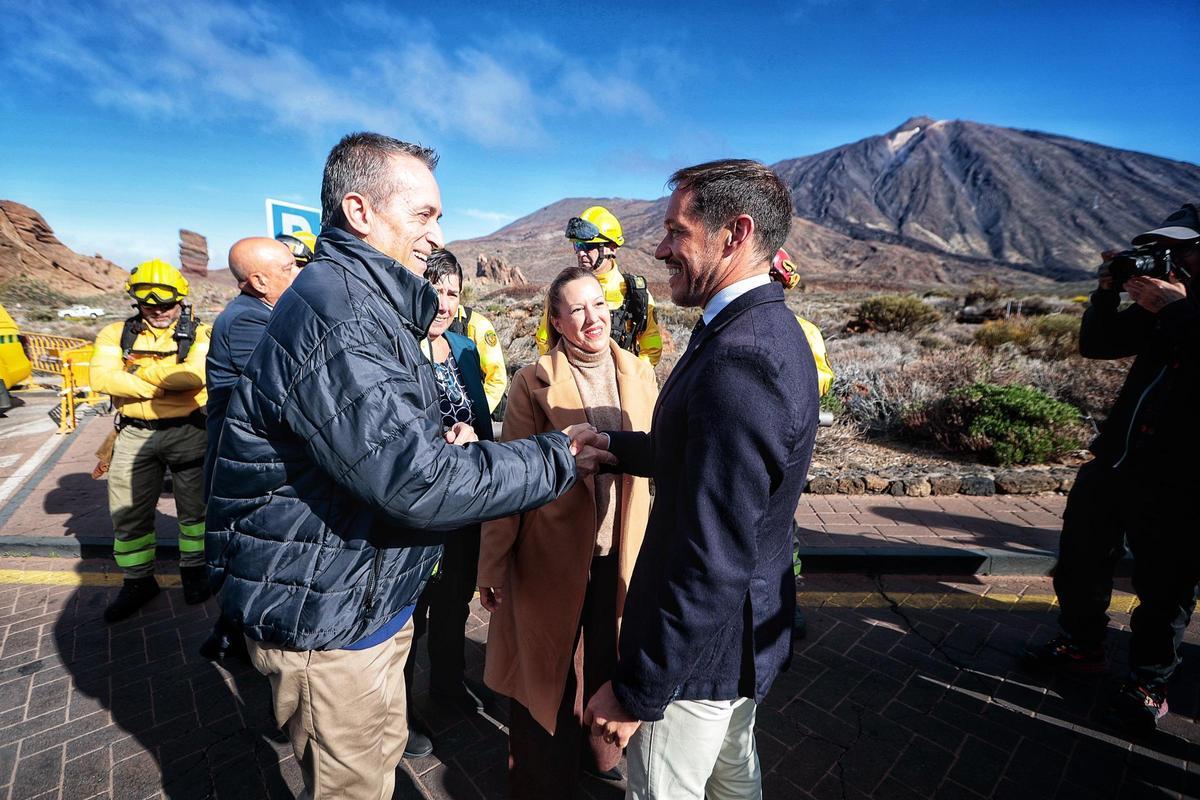 Firma de la transferencia de competencias del Parque Nacional del Teide