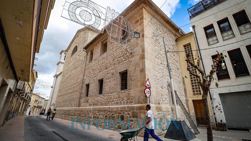 La iglesia de la Transfiguración de Ibi, como nunca vista