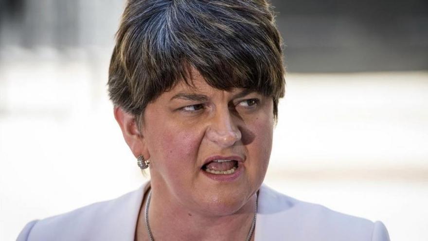 Arlene Foster, la mujer clave para el Gobierno de Theresa May