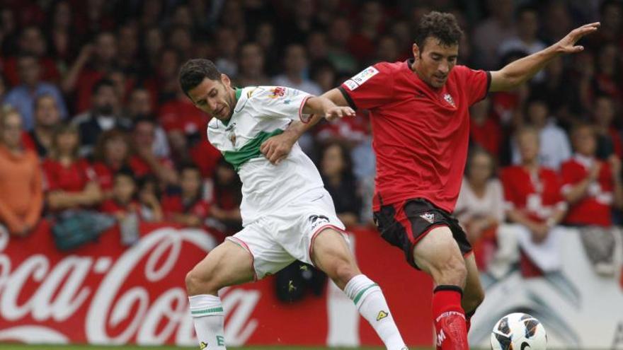 Partido entre el Mirandés y el Elche.