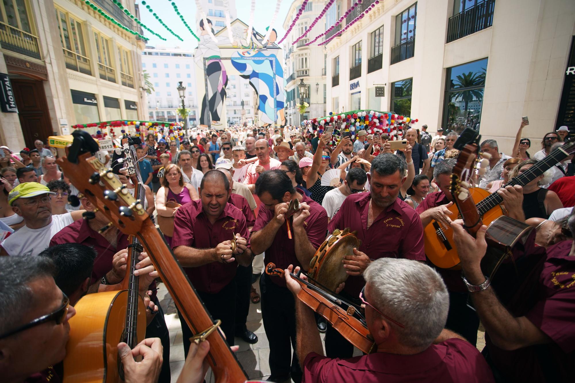 Feria de Málaga 2023 I Ambiente en el Centro de este jueves 17 de agosto