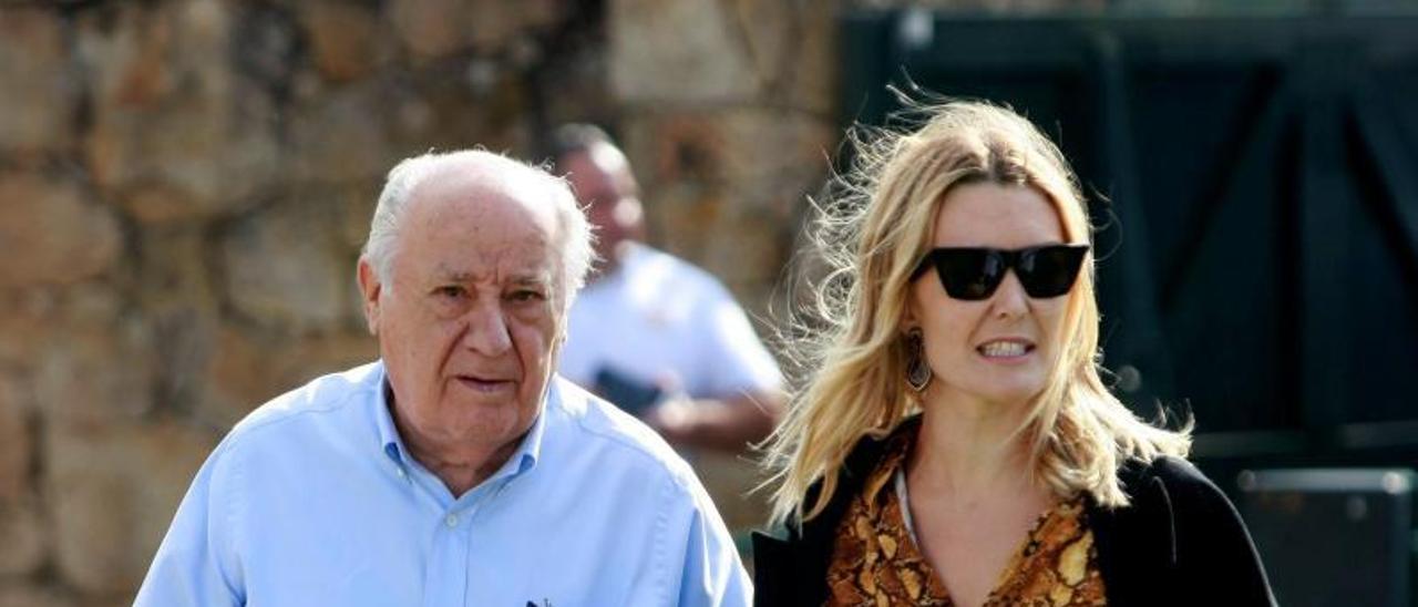 Amancio Ortega junto a su hija Marta. |   // CABALAR